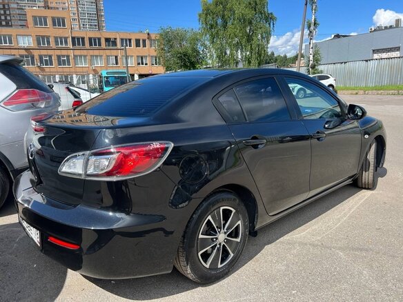 2011 Mazda 3 II (BL) Рестайлинг, чёрный, 800000 рублей