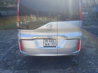 2015 Honda Stepwgn V, серебристый, 1550000 рублей, вид 3
