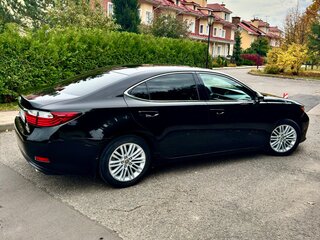 2013 Lexus ES 250 VI, чёрный, 2250000 рублей, вид 3