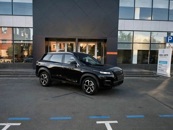 2026 Jaecoo J7 I Рестайлинг, чёрный, 3409000 рублей - вид 2