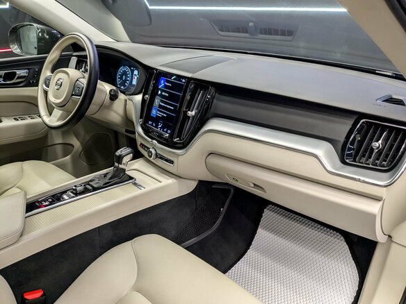 2020 Volvo XC60 II, зелёный - вид 10