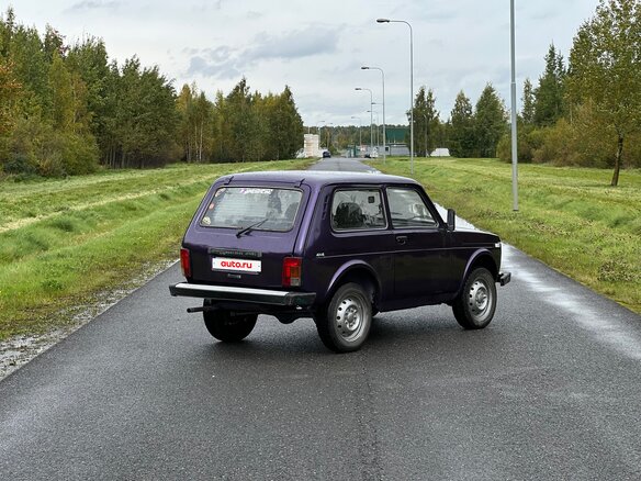 2002 Lada (ВАЗ) 2121 (4x4) I Рестайлинг, фиолетовый - вид 6