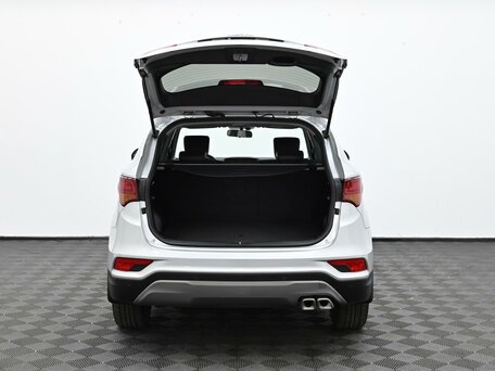 2017 Hyundai Santa Fe III Рестайлинг, серебристый, 1999000 рублей, вид 5