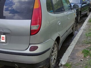 2000 Nissan Tino, серый, 300000 рублей, вид 3