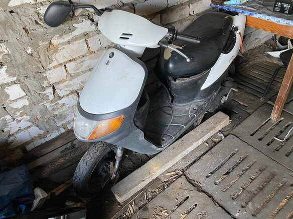 2000 Suzuki Lets 2, белый, 20000 рублей