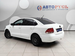 2013 Volkswagen Polo V, белый, 648000 рублей, вид 2