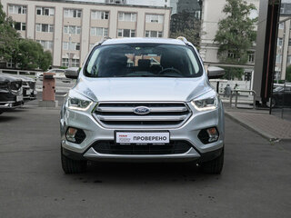 2017 Ford Kuga II Рестайлинг, серебристый, 950000 рублей, вид 2
