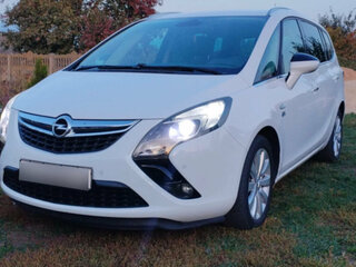 2013 Opel Zafira C, белый, 1240000 рублей, вид 1