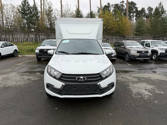 2026 LADA (ВАЗ) Granta, белый, 1899000 рублей