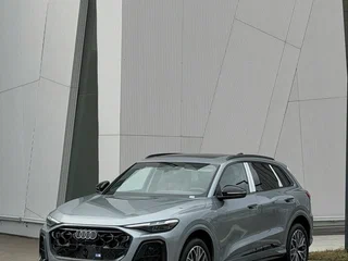 2026 Audi Q5 40 TFSI III (GU), серый, 5210000 рублей, вид 1