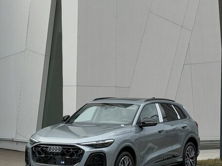 2026 Audi Q5 40 TFSI III (GU), серый, 5210000 рублей, вид 1