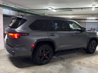 2023 Toyota Sequoia III, серый, 13500000 рублей, вид 5