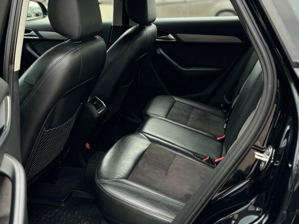2014 Audi Q3 I (8U), чёрный - вид 14