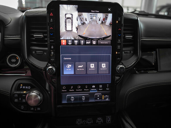 2026 Ram 1500 Crew Cab eTorque V Рестайлинг, чёрный, 11494964 рублей - вид 31