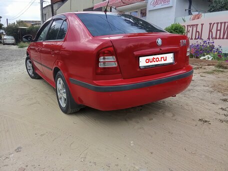 2010 Skoda Octavia I (A4) Рестайлинг, красный, 440000 рублей, вид 4