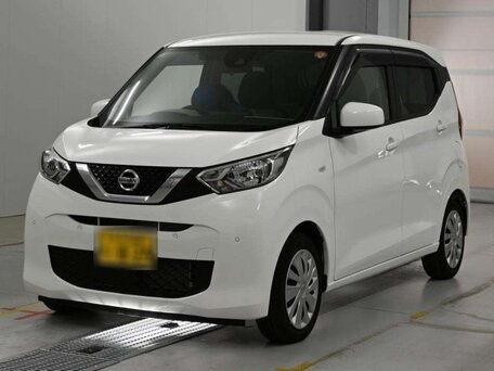 2022 Nissan Dayz II, белый, 680000 рублей, вид 1
