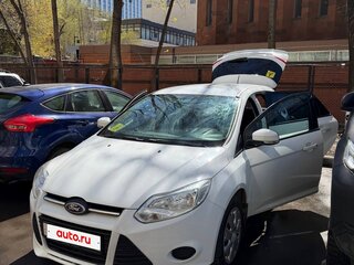 2015 Ford Focus III, белый, 1049000 рублей, вид 3