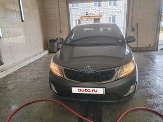 2011 Kia Rio 5-speed III, серый, 550000 рублей, вид 2