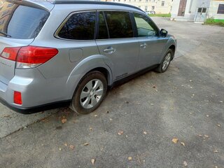 2011 Subaru Outback IV, серый, 1500000 рублей, вид 3