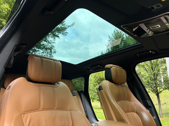 2021 Land Rover Range Rover IV Рестайлинг, серый, 8000000 рублей - вид 19