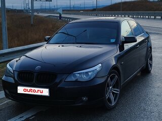 2008 BMW 5 серии 525i V (E60/E61) Рестайлинг, чёрный, 1330000 рублей, вид 2