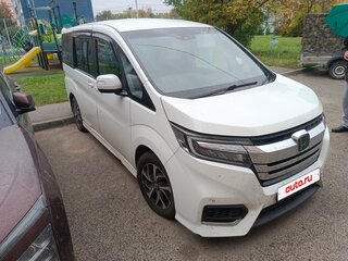 2019 Honda Stepwgn Spada V Рестайлинг, белый, 2400000 рублей, вид 2