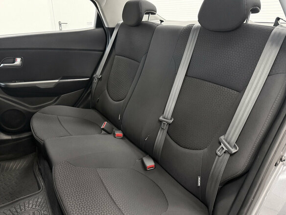 2013 Kia Rio 5-speed III, серый, 1020000 рублей - вид 14