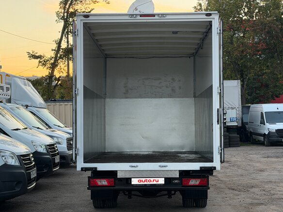 2021 Ford Transit, белый - вид 16