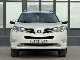 2013 Toyota RAV4 IV (XA40), белый, 1870000 рублей, вид 4