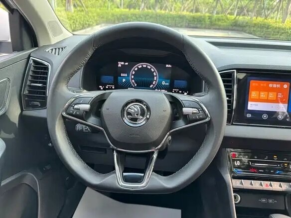 2023 Skoda Karoq DSG7 I, белый, 2370000 рублей - вид 12
