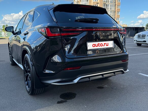 2022 Lexus NX 350 II, чёрный, 5470000 рублей - вид 7