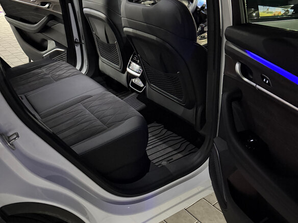 2025 Geely Monjaro (Xingyue L) I Рестайлинг (China Market), белый - вид 16
