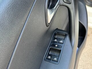 2017 Volkswagen Polo V Рестайлинг, белый, 870000 рублей, вид 5