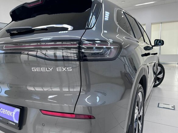 2024 Geely EX5, серый, 3400000 рублей - вид 17