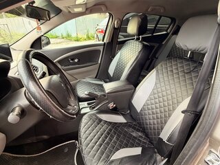 2012 Renault Megane III, бежевый, 560000 рублей, вид 5