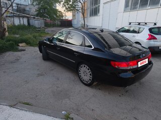 2006 Hyundai Grandeur IV, чёрный, 700000 рублей, вид 2