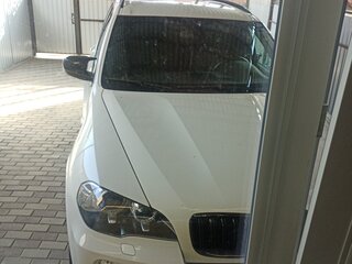 2009 BMW X5 30d II (E70), белый, 2400000 рублей, вид 1