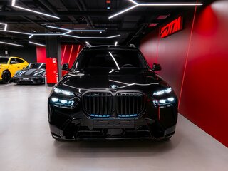 2026 BMW X7 40d I (G07) Рестайлинг, чёрный, 18300000 рублей, вид 4