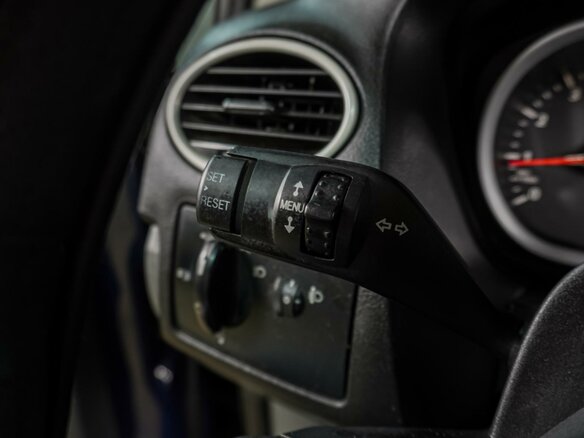 2011 Ford Focus II Рестайлинг, синий, 629000 рублей - вид 13