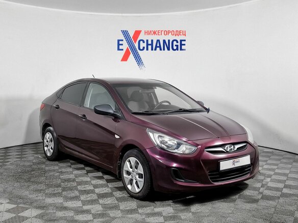 2012 Hyundai Solaris I, фиолетовый, 479000 рублей - вид 2