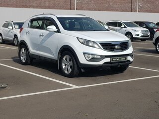 2012 Kia Sportage III, белый, 1075000 рублей, вид 2