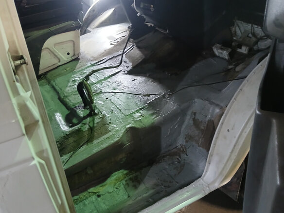 1998 Mercedes-Benz Sprinter, белый, 500000 рублей - вид 21