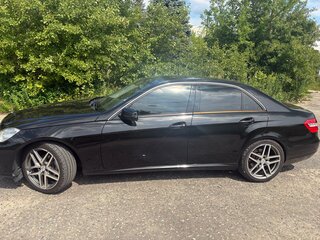 2010 Mercedes-Benz E-Класс 200 5G-Tronic IV (W212, S212, C207), чёрный, 1180000 рублей, вид 5