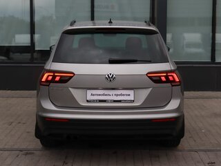 2019 Volkswagen Tiguan II, серебристый, 2195000 рублей, вид 4
