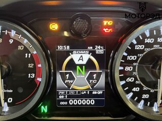 2026 Suzuki GSX 1300 R Hayabusa, серый, 2095000 рублей, вид 3