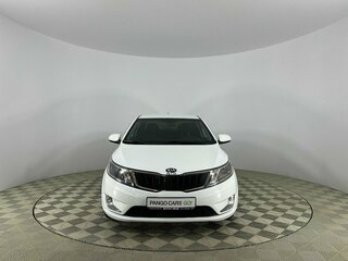 2014 Kia Rio 6-speed III, белый, 945000 рублей, вид 2