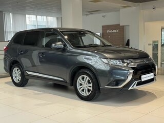 2019 Mitsubishi Outlander III Рестайлинг 3, серый, 1777000 рублей, вид 3