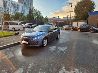 2013 Chevrolet Cruze I Рестайлинг, синий, 625000 рублей, вид 2