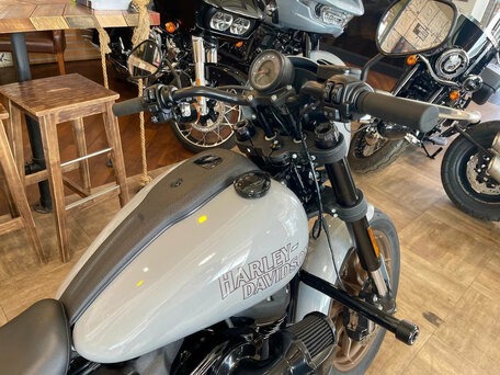 2024 Harley-Davidson Low Rider, серый, 2650000 рублей, вид 5