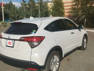 2019 Honda Vezel I Рестайлинг, белый, 1740000 рублей, вид 2
